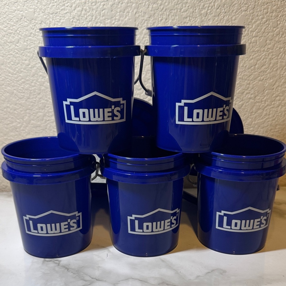 Lowe's 0.42 QT Mini Buckets with Lids. New. Bundle of 5